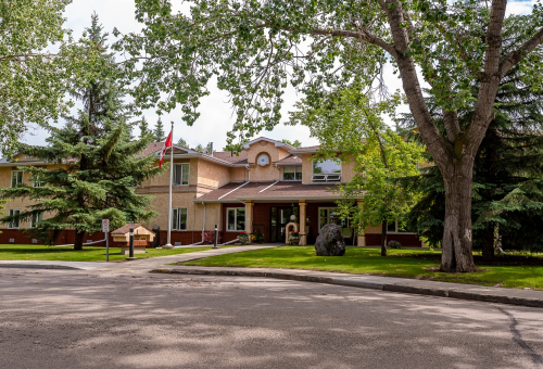 Apple Blossom Manor